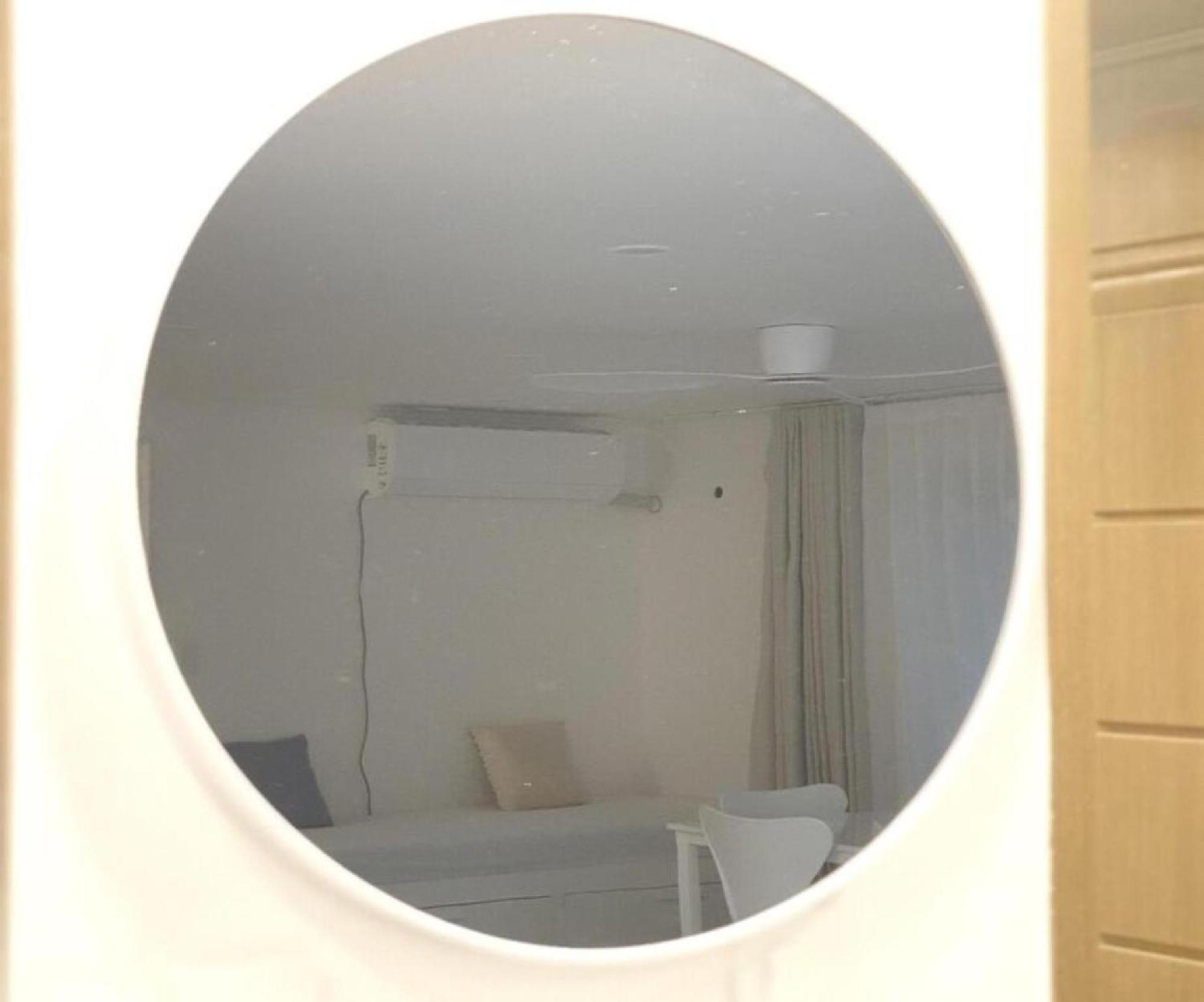 New Jins House - 5mins To Myeongdong Station, 3 Rooms, Big Living *