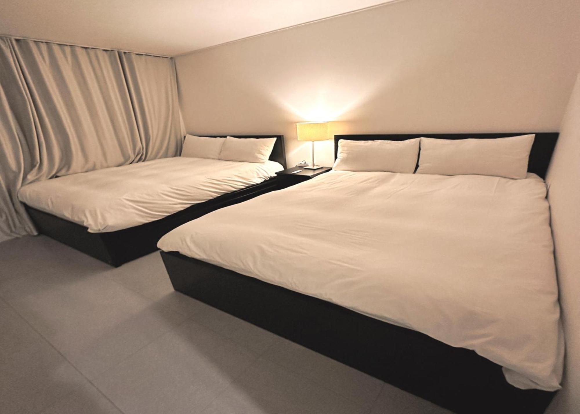 New Jins House - 5mins To Myeongdong Station, 3 Rooms, Big Living